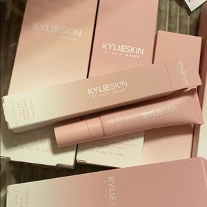 Kylie Skin Eye Cream NWT
